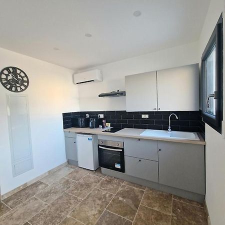 Plages Et Terres Apartamento Bessan Exterior foto