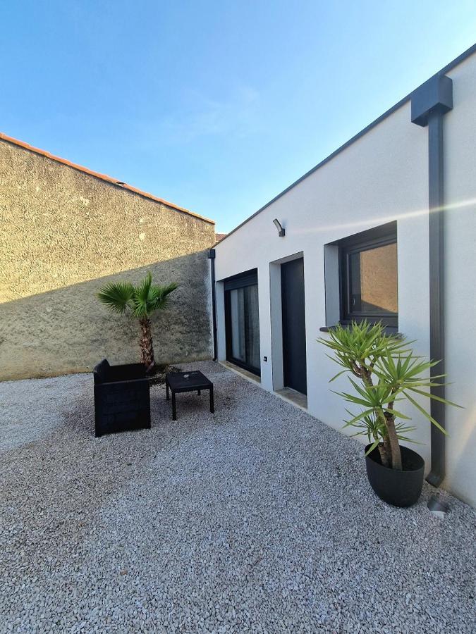 Plages Et Terres Apartamento Bessan Exterior foto
